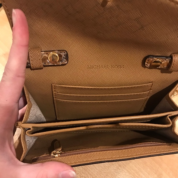 Michael Kors Snakeskin Clutch - Picture 5 of 8